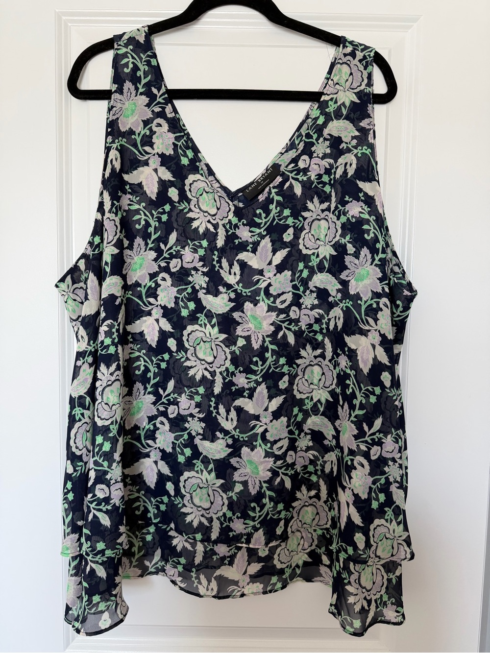 Lane Bryant Floral V-Neck Sleeveless Top